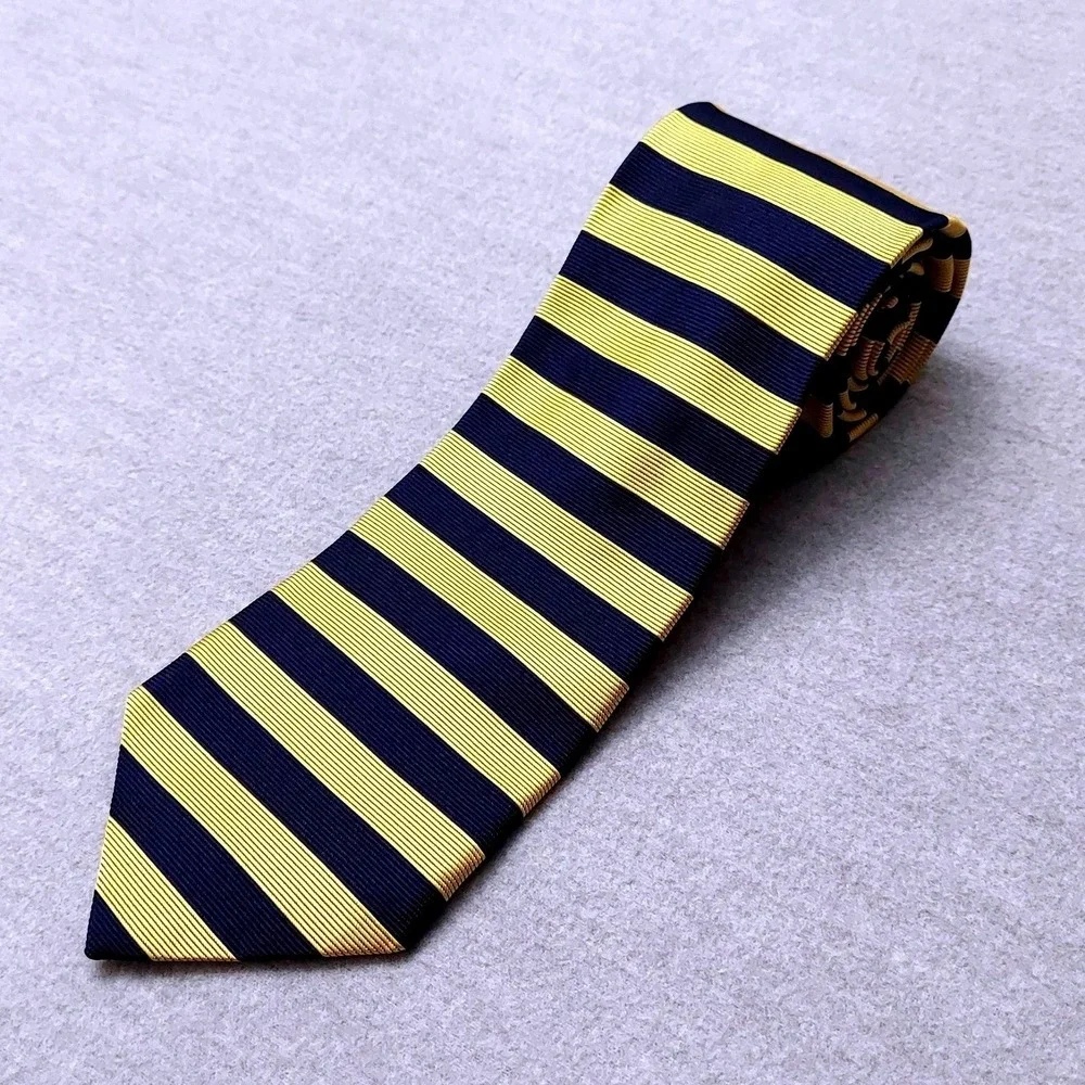 VTG‎ Brooks Brothers Silk Repp Tie Mens One Size Navy Gold Stripe Classic Preppy